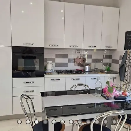 A Casa Di Ale * Σενιγκάλια